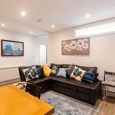 Comfortable Flat Close To The Beach Brighton Eksteriør billede