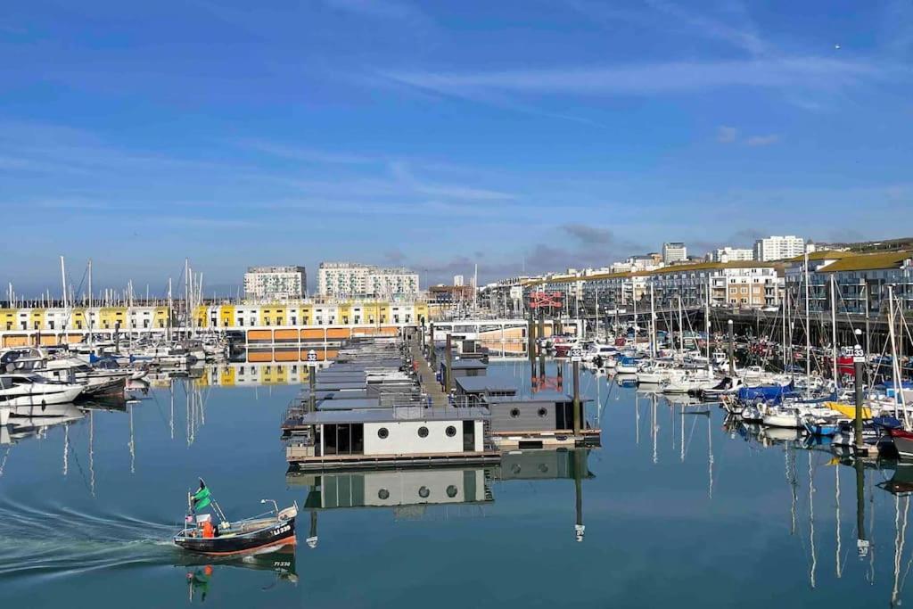 Comfortable Flat Close To The Beach Brighton Eksteriør billede