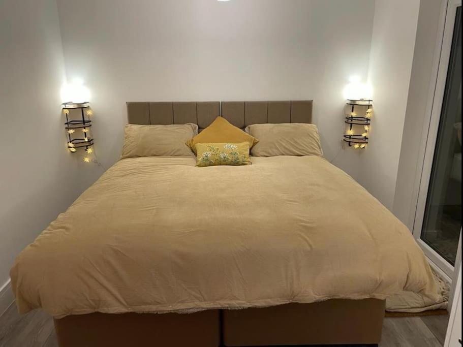 Comfortable Flat Close To The Beach Brighton Eksteriør billede
