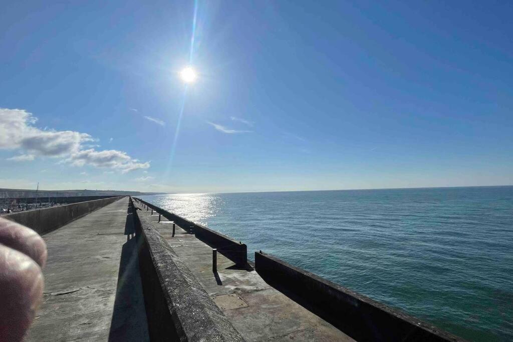 Comfortable Flat Close To The Beach Brighton Eksteriør billede