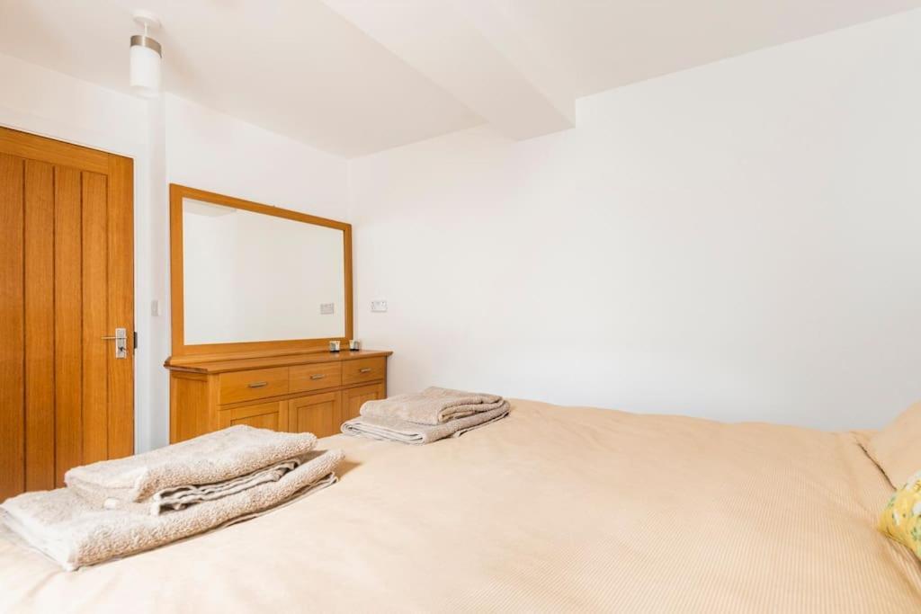 Comfortable Flat Close To The Beach Brighton Eksteriør billede